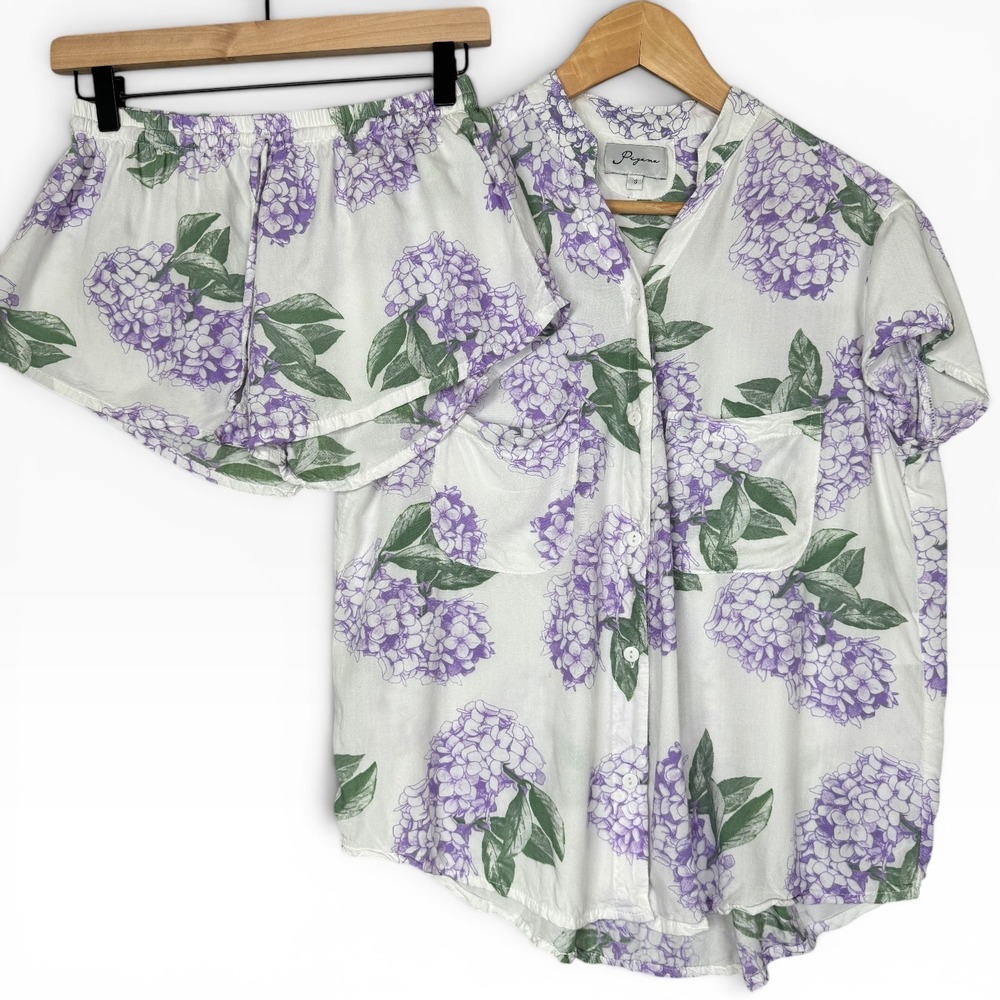 Piyama Maggie Pajama Set Small White Purple Hydrangea Floral Rayon Shorts Top